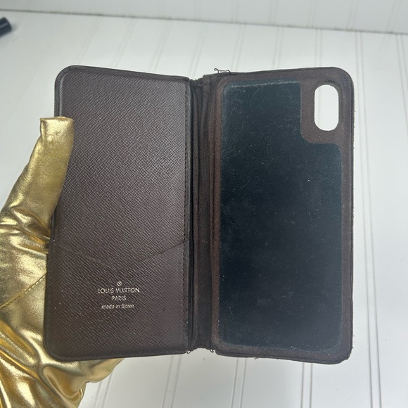 Louis Vuitton Monogram iPhone Case - Picture 2 of 10